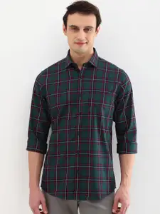 Allen Solly Men Slim Fit Opaque Checked Casual Shirt