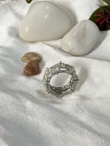 The Jewellery Tale Silver Plated Stone-Studded Finger Ring