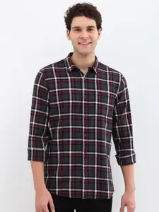 Allen Solly Men Custom Opaque Checked Casual Shirt