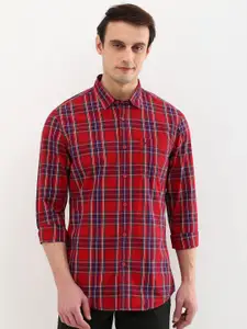 Allen Solly Men Custom Opaque Checked Casual Shirt