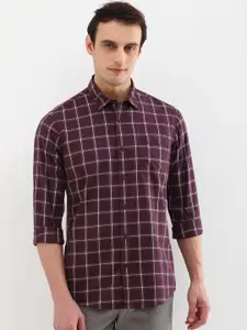 Allen Solly Men Custom Opaque Checked Casual Shirt