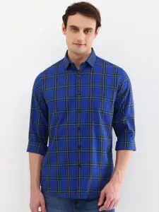 Allen Solly Men Slim Fit Opaque Checked Casual Shirt