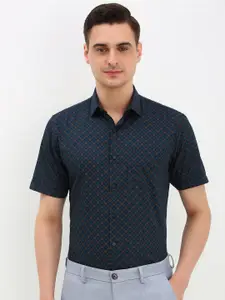 Allen Solly Men Slim Fit Opaque Printed Formal Shirt