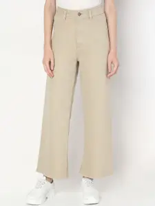 Vero Moda Women Wide Leg High-Rise Stretchable Jeans