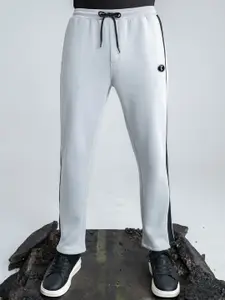 EDRIO Men Printed Straight Fit Track Pants