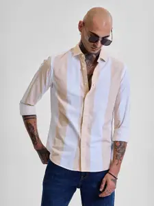 Snitch Men Smart Slim Fit Opaque Striped Casual Shirt
