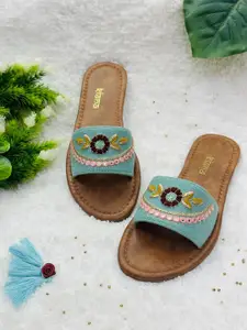 Kiana House Of Fashion Women Ethnic Open Toe Flats