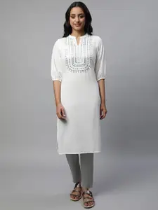 AURELIA Women Printed Mirror Work Kurta