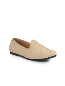 FAUSTO Boys Embroidered Ethnic Slip On Mojaris