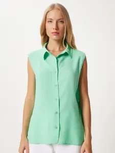Trendyol Women Opaque Casual Shirt
