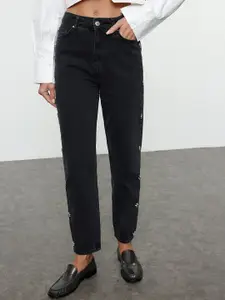 Trendyol Women Mildly Distressed Jeans