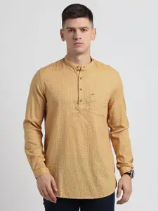 Turtle Men Relaxed Slim Fit Opaque Printed Casual Shirt