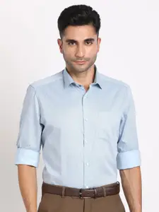 Turtle Men Standard Slim Fit Opaque Printed Formal Shirt