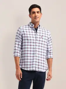 U.S. Polo Assn. Men Classic Tailored Fit Opaque Checked Casual Shirt