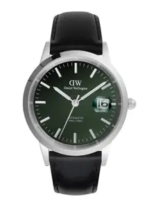 Daniel Wellington Men Dial & Leather Straps Analogue Watch DW00100756K
