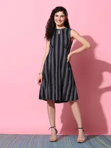 FASHION DREAM Print Keyhole Neck A-Line Dress