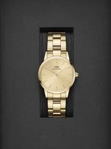 Daniel Wellington Women Dial & Stainless Steel Straps Analogue Watch DW00100403K