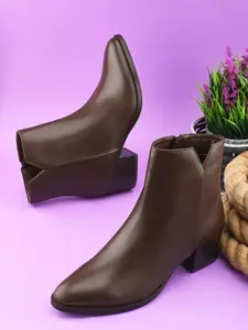 The Roadster Lifestyle Co Women Block Heeled Chelsea Boots