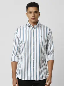 Van Heusen Sport Men Slim Fit Opaque Striped Casual Shirt