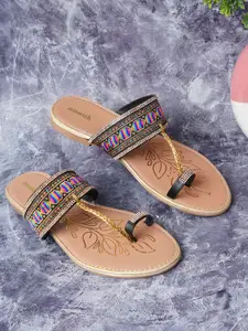 Anouk Women Textured Ethnic One Toe Flats