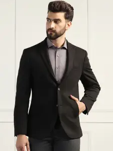 Blackberrys Textured Slim-Fit Single-Breasted Formal Blazer