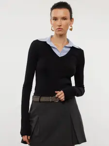 Trendyol Women V-Neck Pure Cotton Regular Top