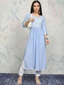 Vishudh Women Embroidered Kurta