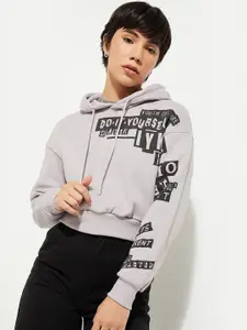 MAX ALAYA F x URB_N Women Printed Crop Sweatshirt with Hood