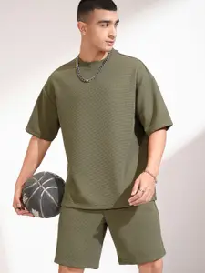 HIGHLANDER Self Design Round Neck Short Sleeves T-Shirt With Shorts