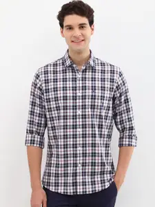 Allen Solly Men Slim Fit Opaque Checked Casual Shirt