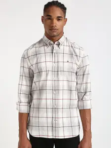 Tommy Hilfiger Men Windowpane Checks Opaque Checked Casual Shirt