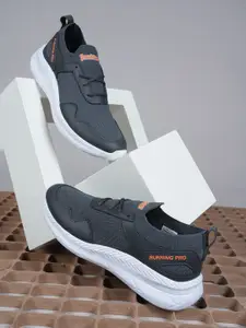 The Roadster Lifestyle Co Men Running Sports Shoes