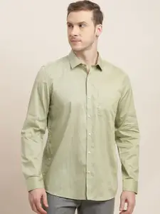 Turtle Men Classic Slim Fit Opaque Printed Formal Shirt