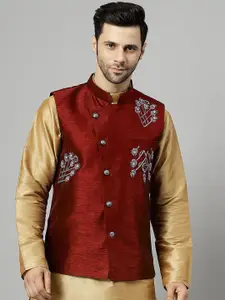 Utsav Fashion Men Embroidered Woven Nehru Jacket
