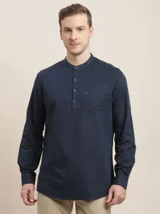 Turtle Men Relaxed Slim Fit Opaque Casual Shirt