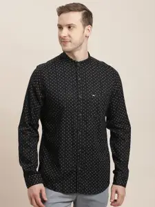 Turtle Men Relaxed Slim Fit Opaque Printed Casual Shirt