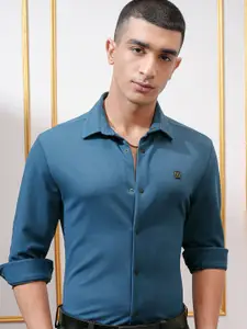 HIGHLANDER Men Slim Fit Opaque Casual Shirt