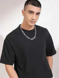 HIGHLANDER Men Drop-Shoulder Sleeves T-shirt