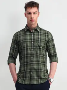Arrow Sport Men Slim Fit Tartan Checks Opaque Checked Casual Shirt