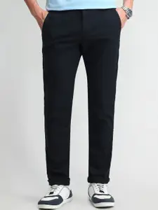 Arrow Sport Men Urban Slim Mid-Rise Chinos