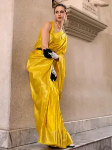 Satrani Women Woven Design Zari Pure Silk Kanjeevaram Saree With Blouse Piece