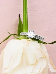 TOUCH925 Pure Silver Cubic Zirconia-Studded Spark Stone Adjustable Finger Ring