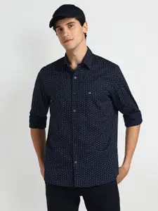 Arrow Sport Men Slim Fit Opaque Printed Casual Shirt