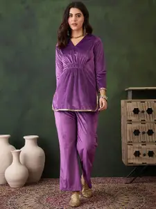 Sangria Purple V-Neck Three-Quarter Sleeves Velvet Top With Trouser