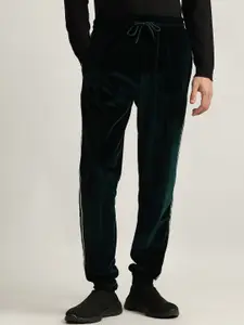 Iconic Men Pure Cotton Mid-Rise Joggers