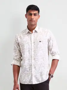 Arrow Sport Men Slim Fit Floral Opaque Printed Casual Shirt