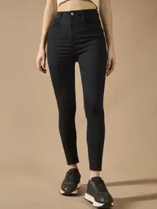 DOLCE CRUDO Women Slim Fit High-Rise Stretchable Jeans