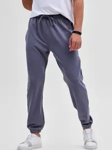 Snitch Men Mid Rise Joggers