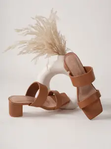 DressBerry Block Sandals