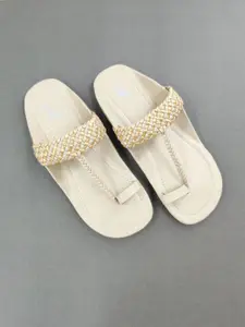 THE MADRAS TRUNK Men Slip-On Comfort Sandals